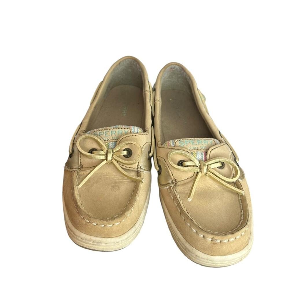 Kids Sperrys Size 3 Tan loafers